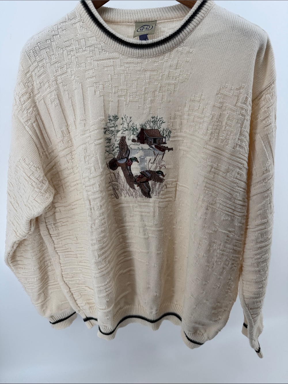 Men's Cream Knit Sweater with Embroidered Cabin Scene -